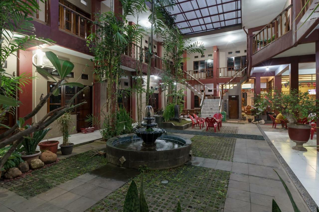 Reddoorz Syariah Near Fort Marlborough Hotel Bengkulu Exterior foto
