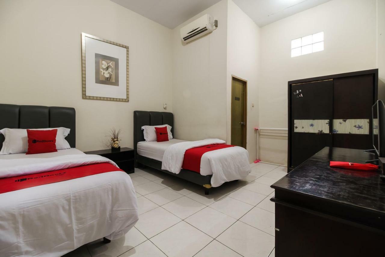 Reddoorz Syariah Near Fort Marlborough Bengkulu Exterior foto